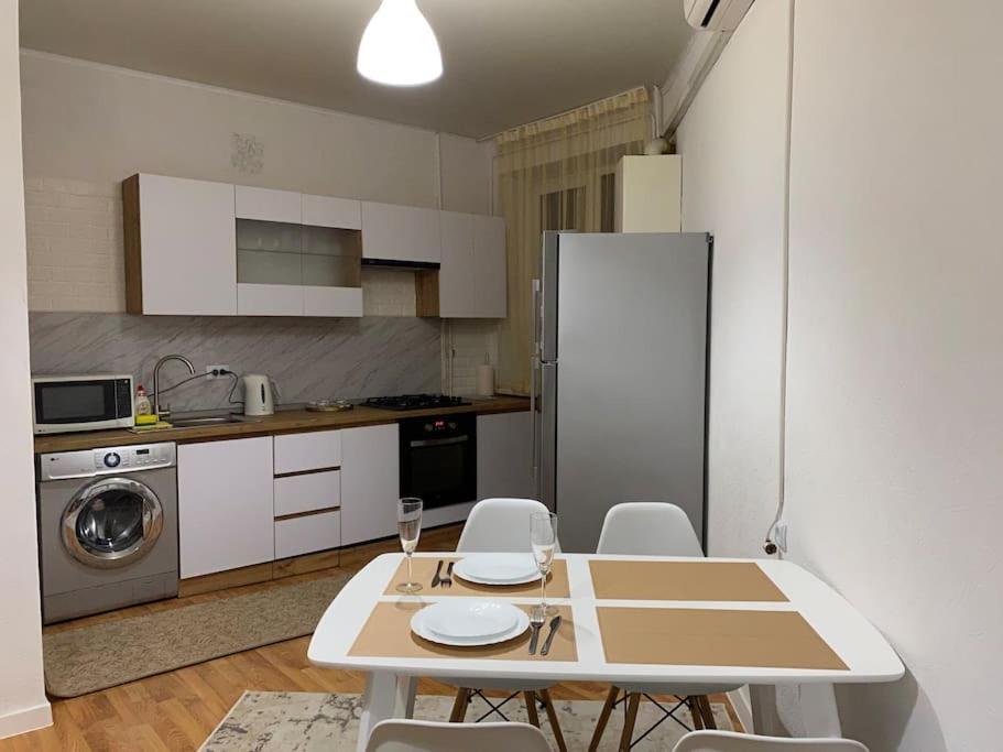 Center Of Chisinau 2 Rooms Εξωτερικό φωτογραφία